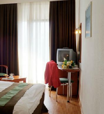 Elpida City Hotel セレス エクステリア 写真